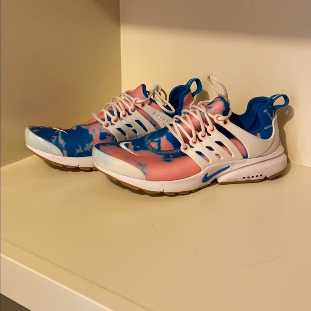 Nike Air Presto Tie Dye Shoes
